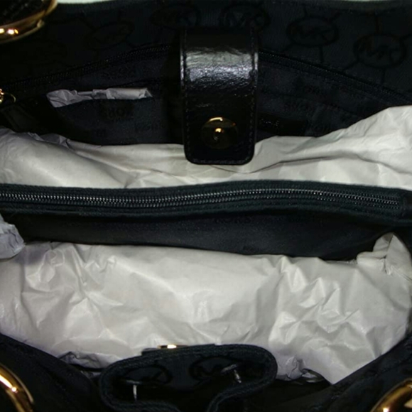 ♥New Michael Kors♥ - Picture 3 of 3